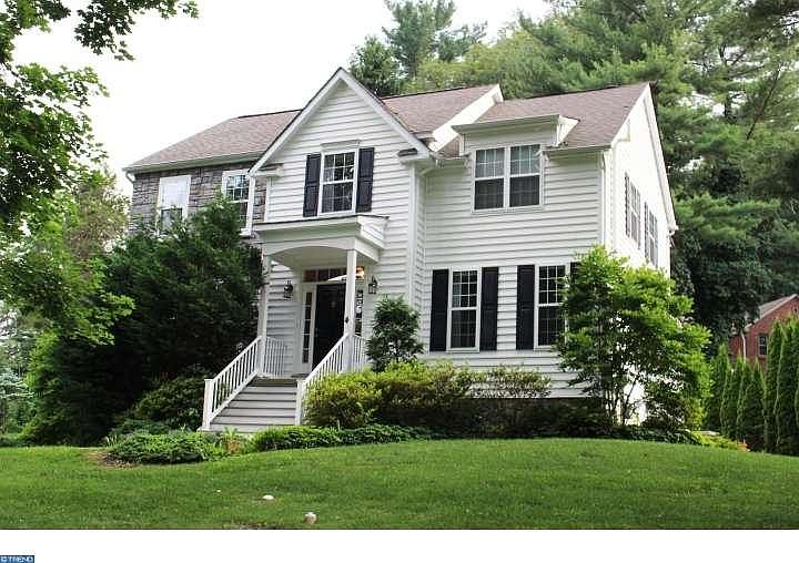 1st image of 4 Valley View Rd