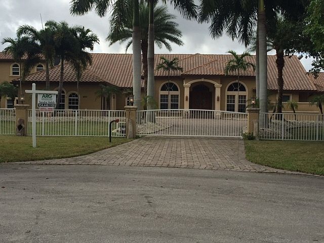 1st image of 4392 NW 100th Ave