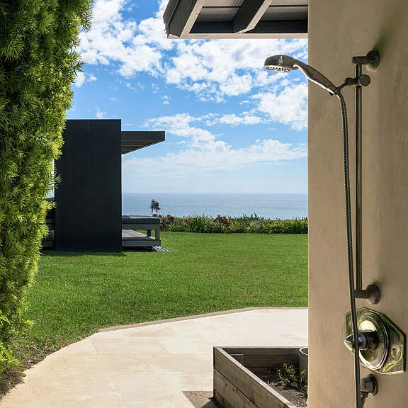 29020 Cliffside Dr — Photo 49
