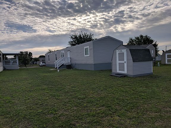 3rd image of 5720 Arcadia Cir #15