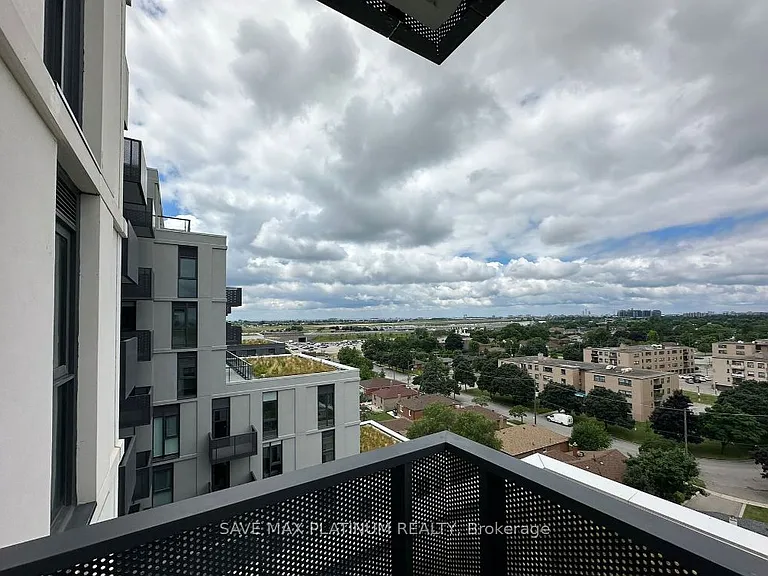 500 Wilson Ave #1009 — Photo 1