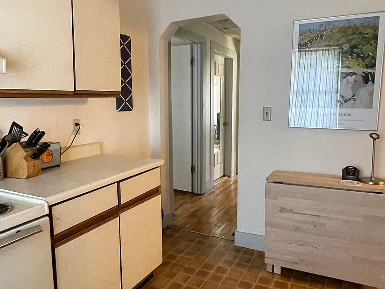27 State St #3 — Photo 8