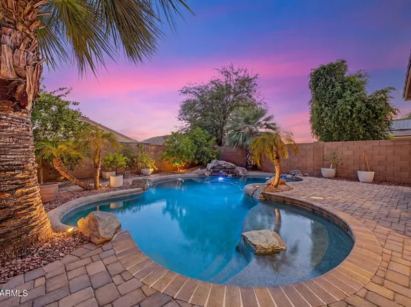 17045 W HALIFAX Lane, Surprise, AZ 85374