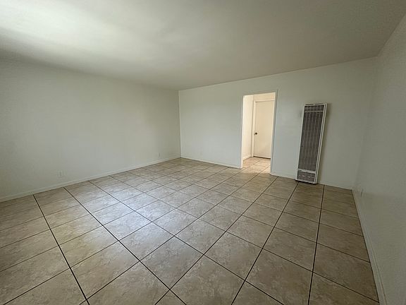 2nd image of 1015 W E St APT C