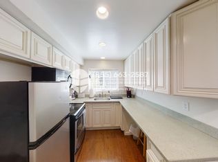 5728 Moraga Ave APT B, Oakland, CA