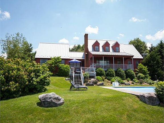5th image of 25 Tall Oaks Ln