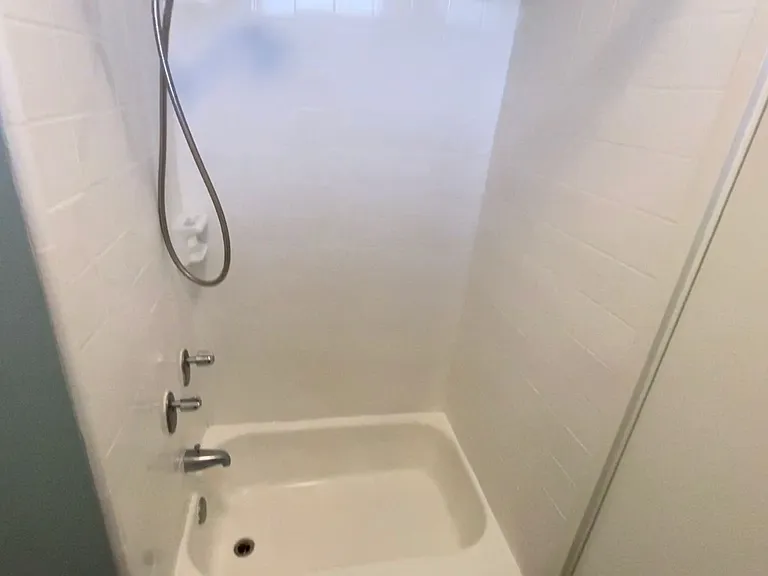 82 Kihapai St — Photo 3