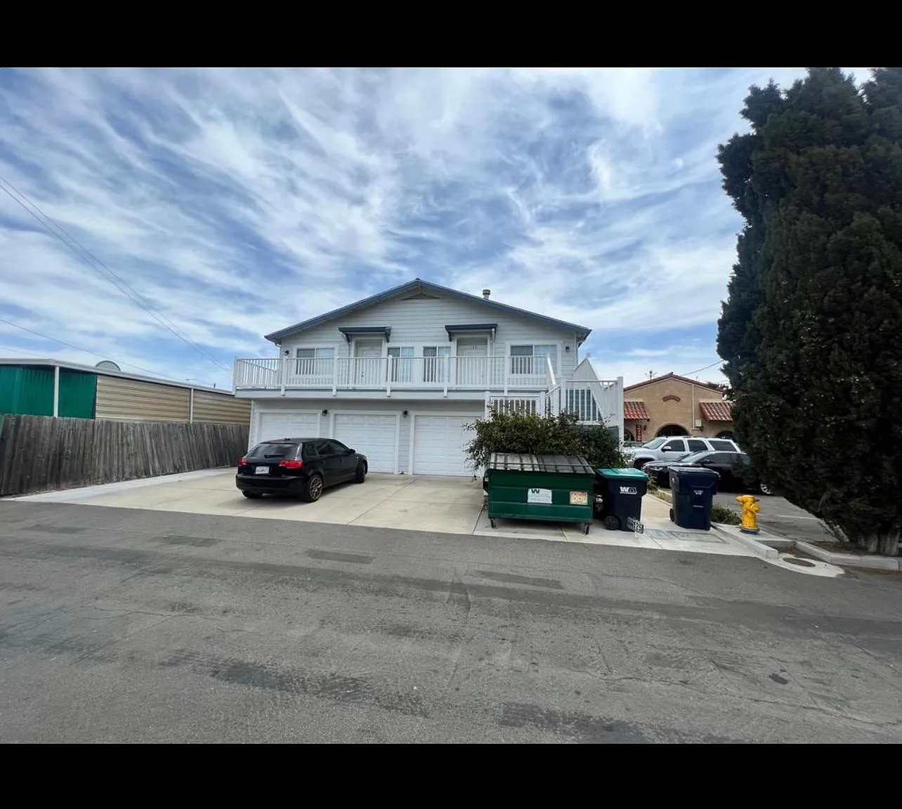 2 bed, 700 sqft, $2,450 — Photo 1