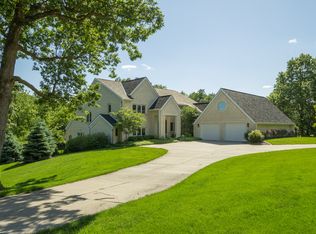 2416 Jordan Trl, West Des Moines, IA 50265