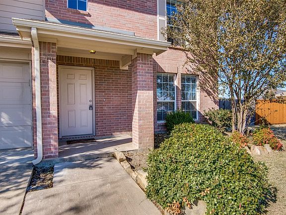 2nd image of 9907 Queen Anne Cir
