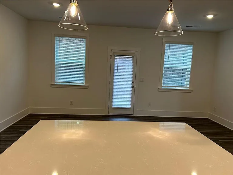 1708 Gunnin Trce NW — Photo 7