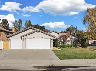 866 Lariat Loop, Galt, CA 95632