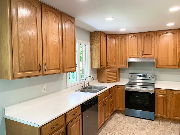 312 Northwood Dr — Photo 10