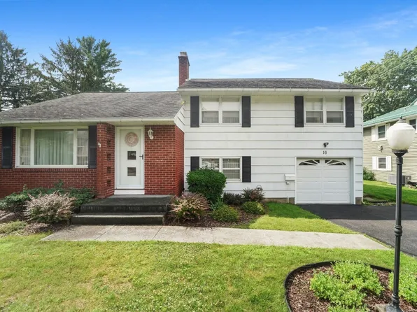 16 Ritchie Rd, Binghamton, NY 13901