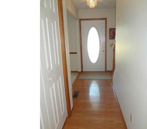 5th image of 1168 Delaware Trl