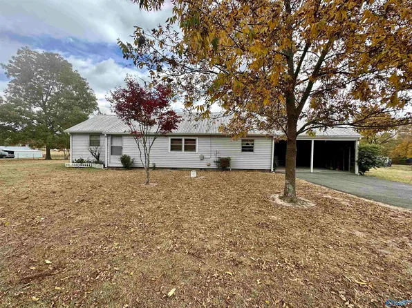 16601 Broad St, Henagar, AL 35978
