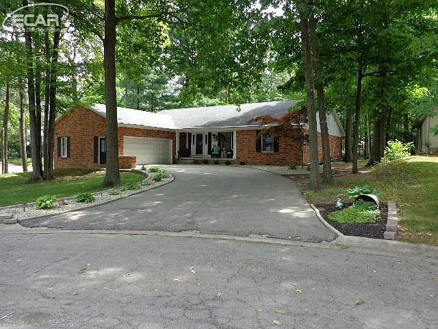 5288 Conestoga Dr photo 1