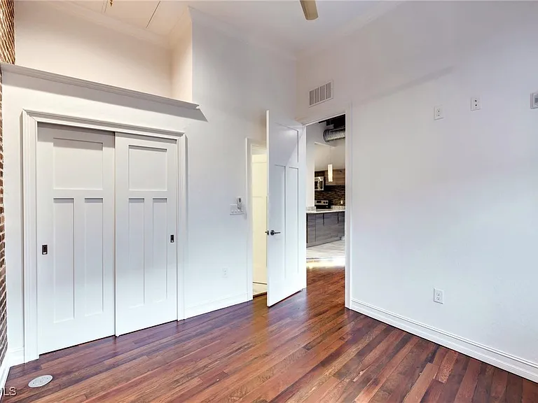 2278 1st St #204 — Photo 7