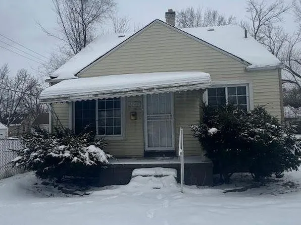 8902 Auburn St, Detroit, MI 48228