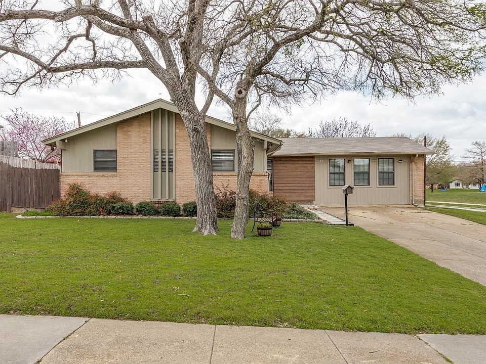 1st image of 13643 Onyx Ln