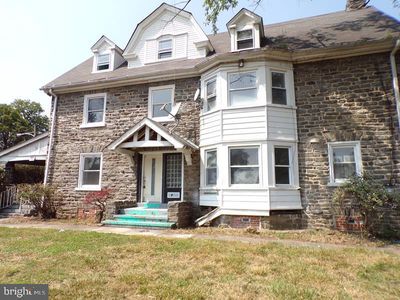 2217 Georges Ln, Philadelphia, PA, 19131
