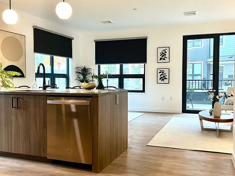 99 Gardner St #2D — Photo 9