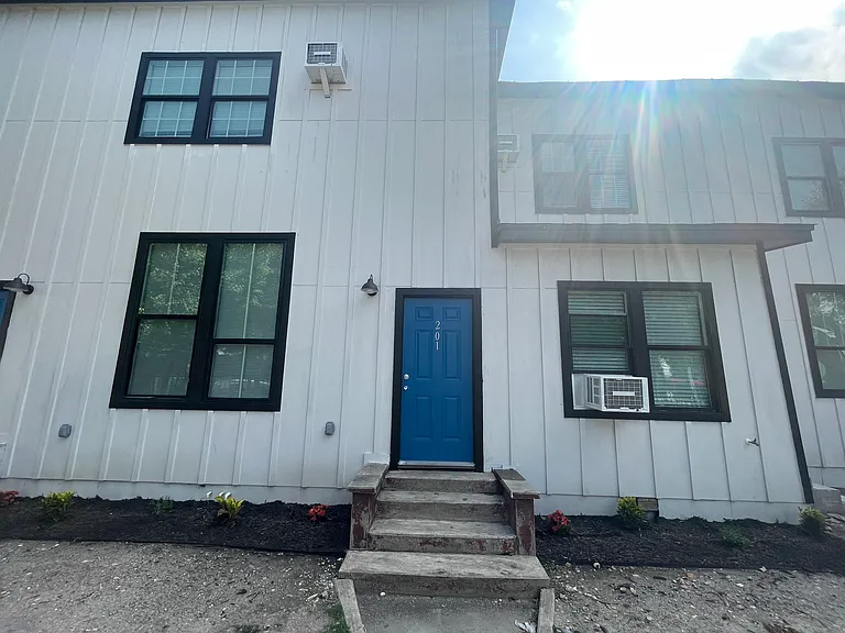 227 Jackson St #102 — Photo 9