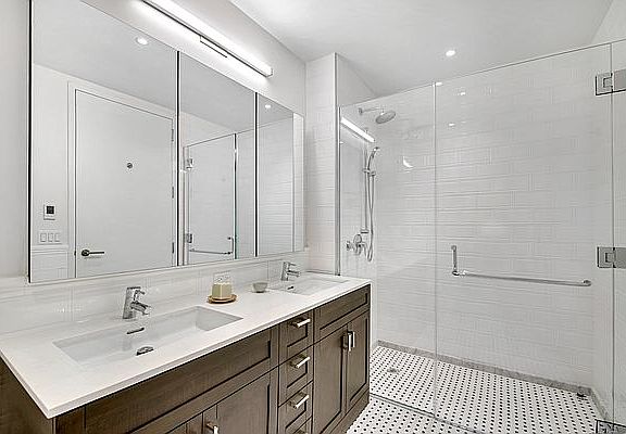 2nd image of 152-11 89th Ave #727