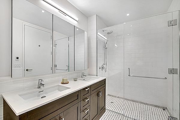 1st image of 152-11 89th Ave #528