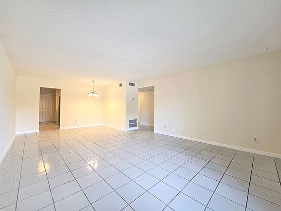 5th image of 605 Northlake Blvd APT 48