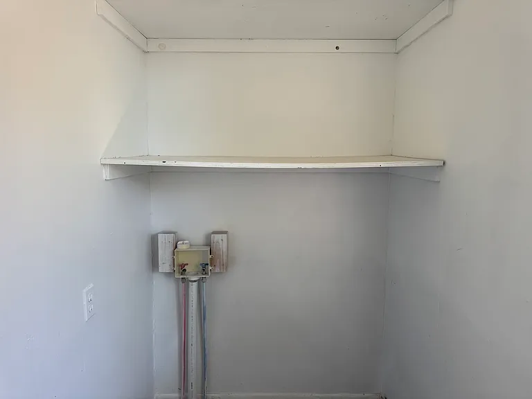 1215 W Magnolia St — Photo 6