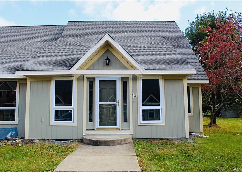 1st image of 14 Northgate Vlg