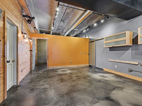 2nd image of 4528 Bennington Ave Suite 300-C