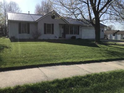 603 Spring Valley Dr, Middlebury, IN, 46540