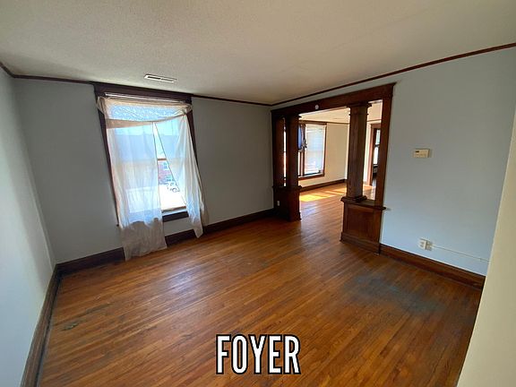 2nd image of 302 N Walnut St #B