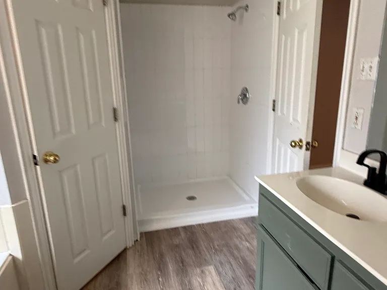 1020 Brookhaven Dr — Photo 7