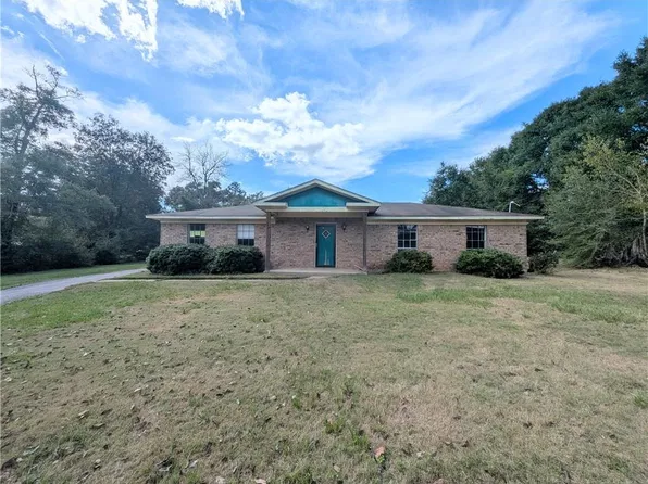2531 Wedgewood Dr, Semmes, AL 36575