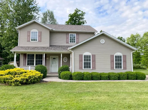 1120 Ashview Dr, Madison, OH 44057