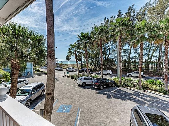 2nd image of 1325 Gulf Dr N #220