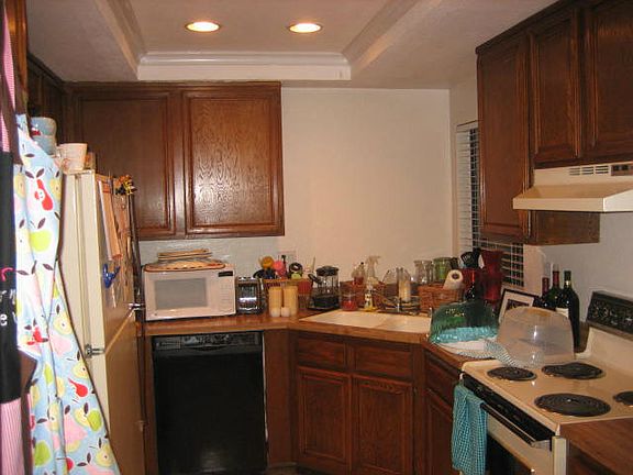 4th image of 1665 Braddock Ct