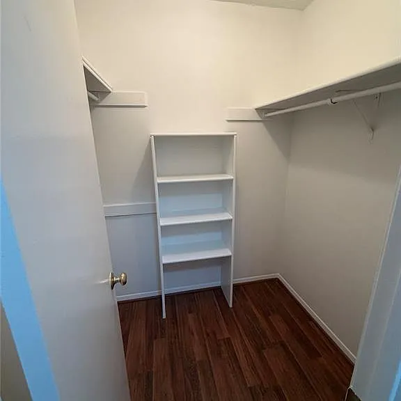 308 Park Ridge Cir — Photo 10