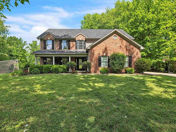 2nd image of 5219 Woodpointe Ct