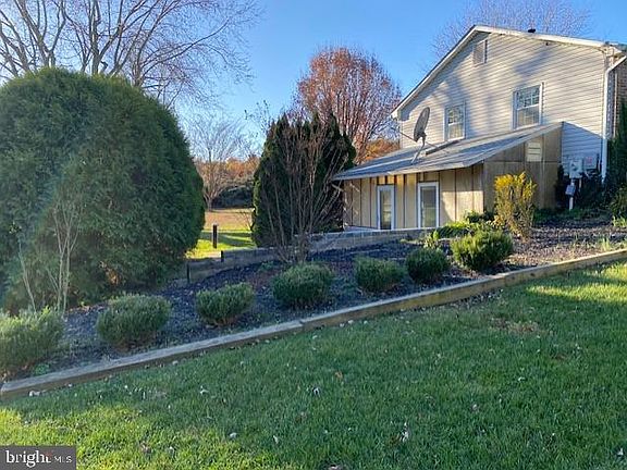 3rd image of 2300 Beren Ln