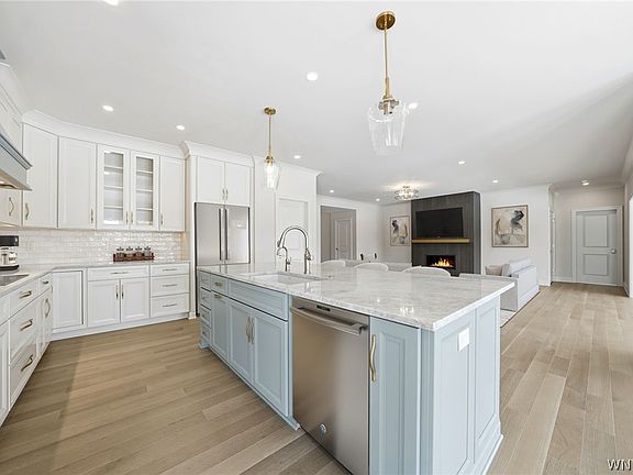 3rd image of 5136 Thompson Rd