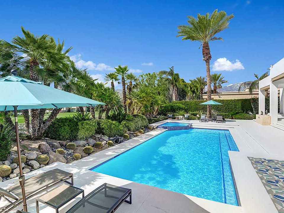 1st image of 70955 Tamarisk Ln