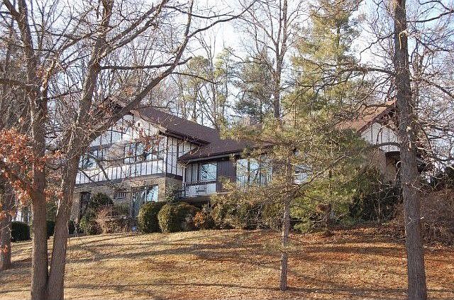 1st image of 323 Druid Hill Dr