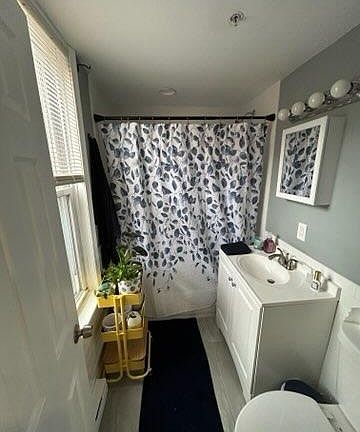 5th image of 118 Sunbury St