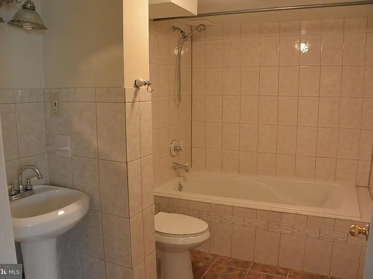 3720 Terrace Dr — Photo 16