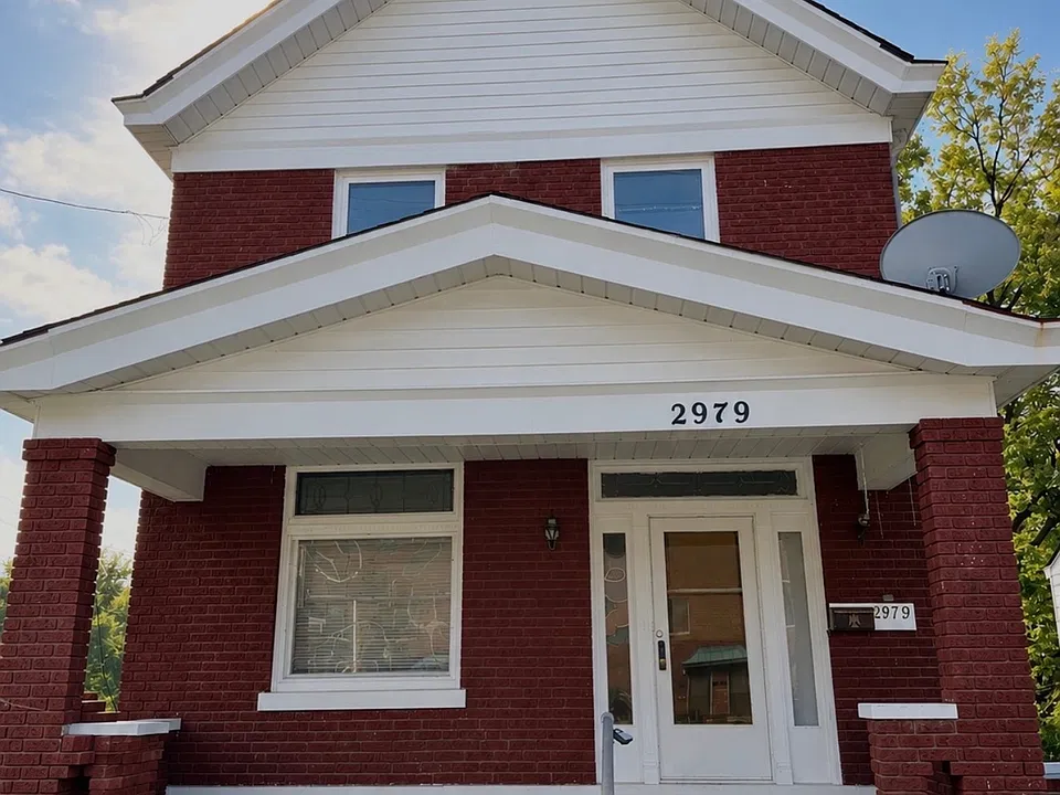 2979 Madison Ave