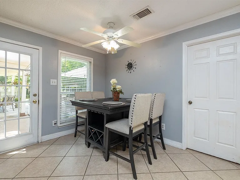 8102 Tall Firs Ln — Photo 19